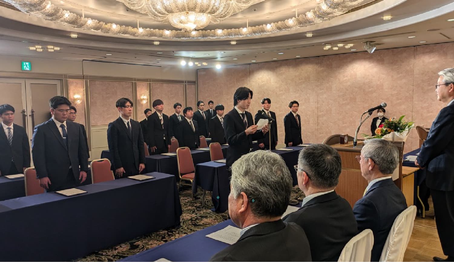 合同入社式の様子