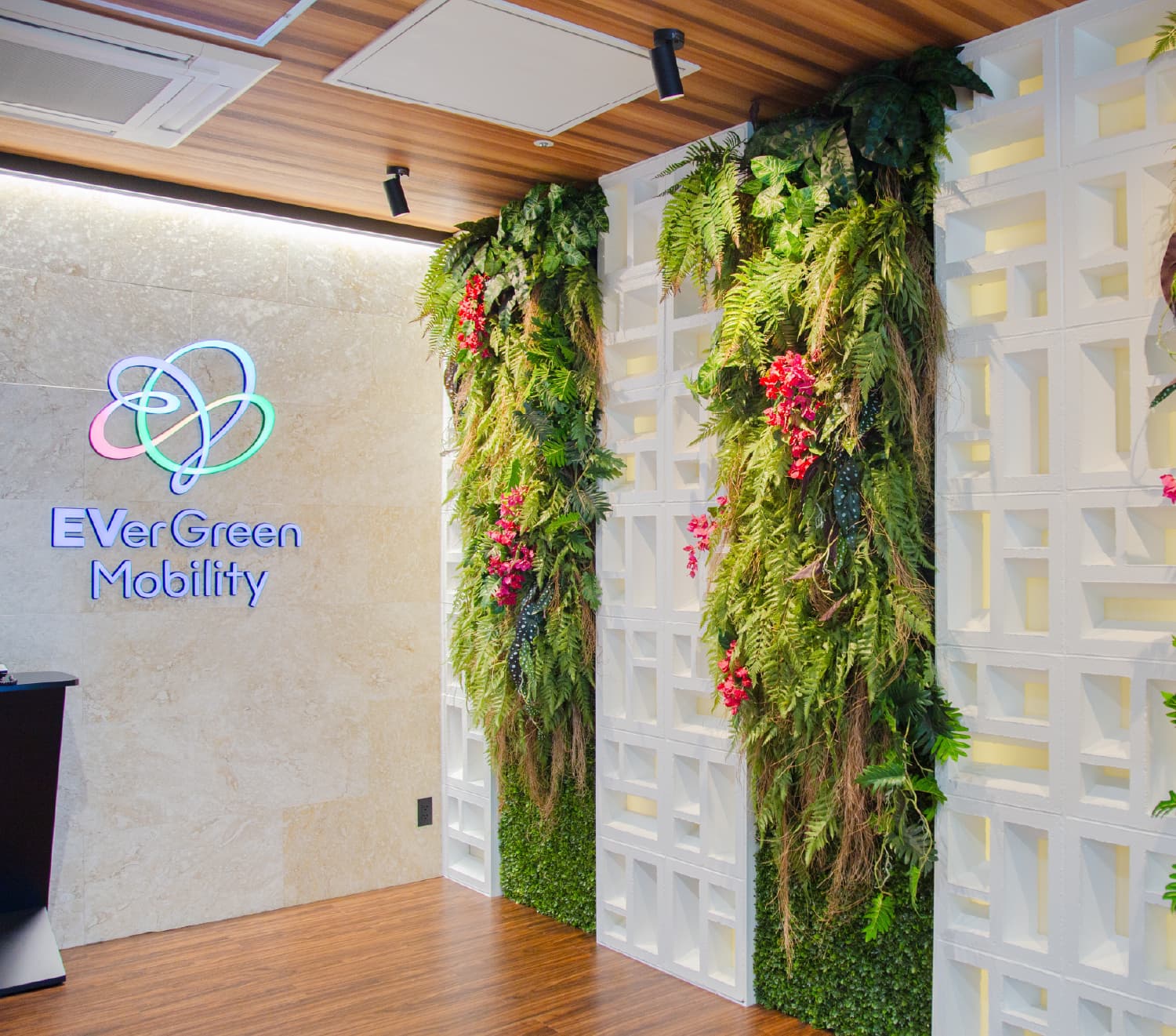 エバーグリーンモビリティ